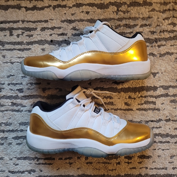 Jordan Shoes - Air Jordan 11 Low Retro "Closing Ceremony" Sz 7.5W